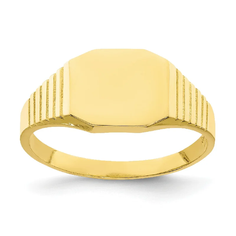 Must-Have Jewelry At Unbelievable Discounts 10KT Yellow Gold Childrens Signet Ring; Size 1.5