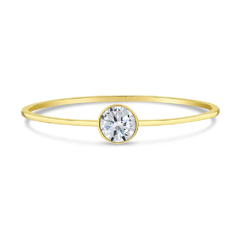 Unlock Unbeatable Jewelry Deals Before They’Re Gone 14k Gold Cubic Zirconia Solitaire Size 7 Preteen / Teen Ring