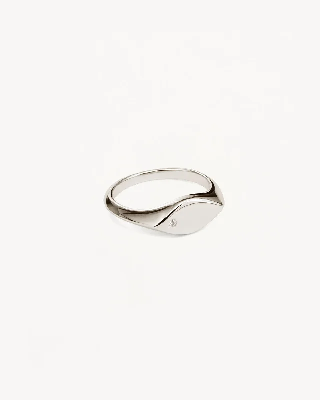 Dainty Floral Jewelry For Feminine Elegance 14k Solid White Gold Petal Diamond Signet Ring