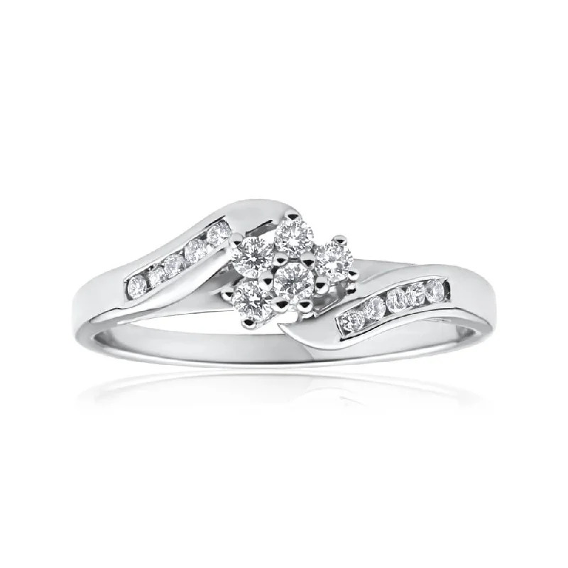 Shop Dazzling Jewelry At The Best Prices 9ct White Gold Diamond Ring