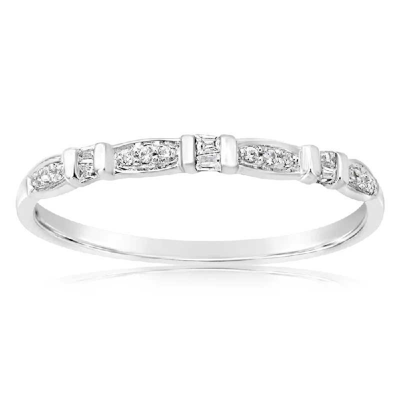 Get Your Favorite Jewelry At The Best Price 9ct White Gold Eternity Ring with 18 Diamonds