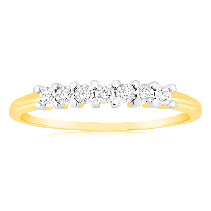 Stunning Jewelry At Even More Stunning Prices 9ct Yellow Gold Diamond Ring Set With 7 Stunning Diamonds