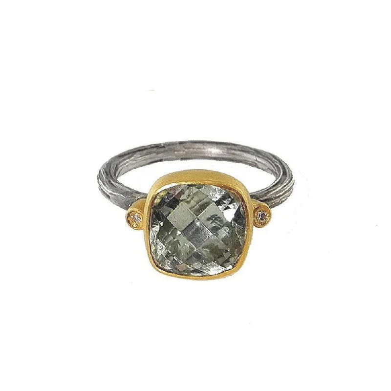 Timeless Beauty, Unbeatable Deals – Jewelry Sale On Blue Topaz Ring With Diamonds