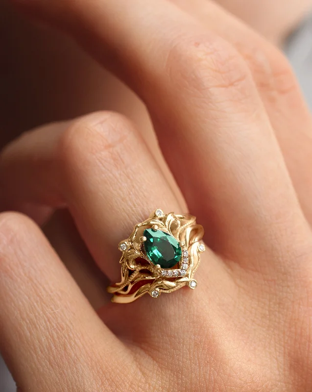 Timeless Jewelry At Special Discount Rates Emerald 2 Set Gold plated ring
