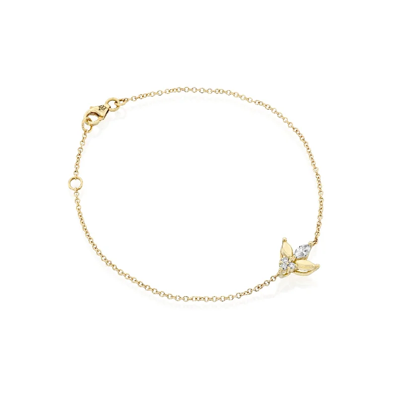 Don't Miss These Dazzling Jewelry Discounts Jeanne poisson bracelet diamond