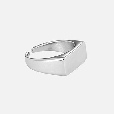Affordable Glamour – Premium Jewelry At Special Prices "OREA" SIGNET RING - WHITE GOLD