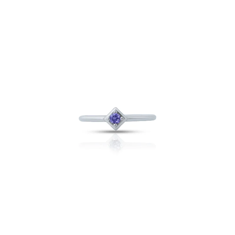 Personalized Jewelry Sale – Meaningful Gifts At Great Prices Round Blue Gemstone Silver Ring