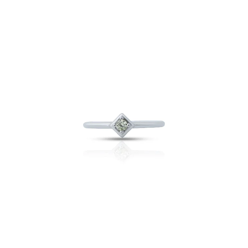 Huge Savings On Timeless Jewelry Collections Round Green Gemstone Studded Silver Ring