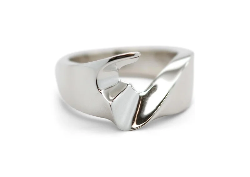 Don't Miss Out On Jaw-Dropping Jewelry Discounts The Nelson Ring, White Gold & Platinum