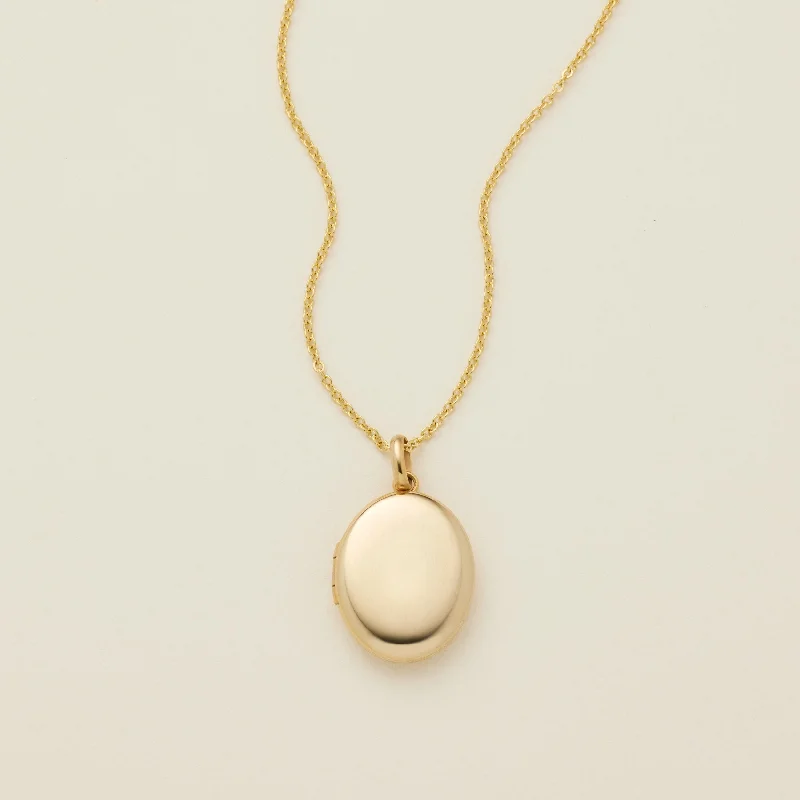 Must-Have Jewelry At Unbelievable Discounts Mini Oval Locket Necklace