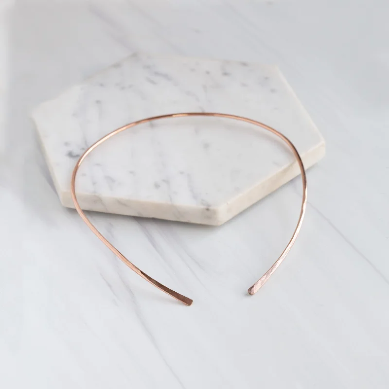 Trendy Minimalist Jewelry For Everyday Wear The Open Cuff Necklace | Rose Gold Filled