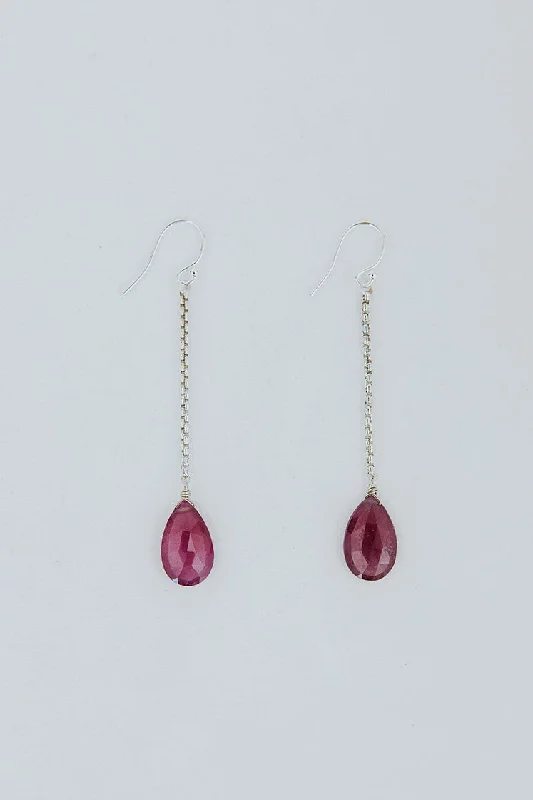 Affordable Gold-Plated Jewelry For Modern Fashion Drop Chain Earrings - Sapphire
