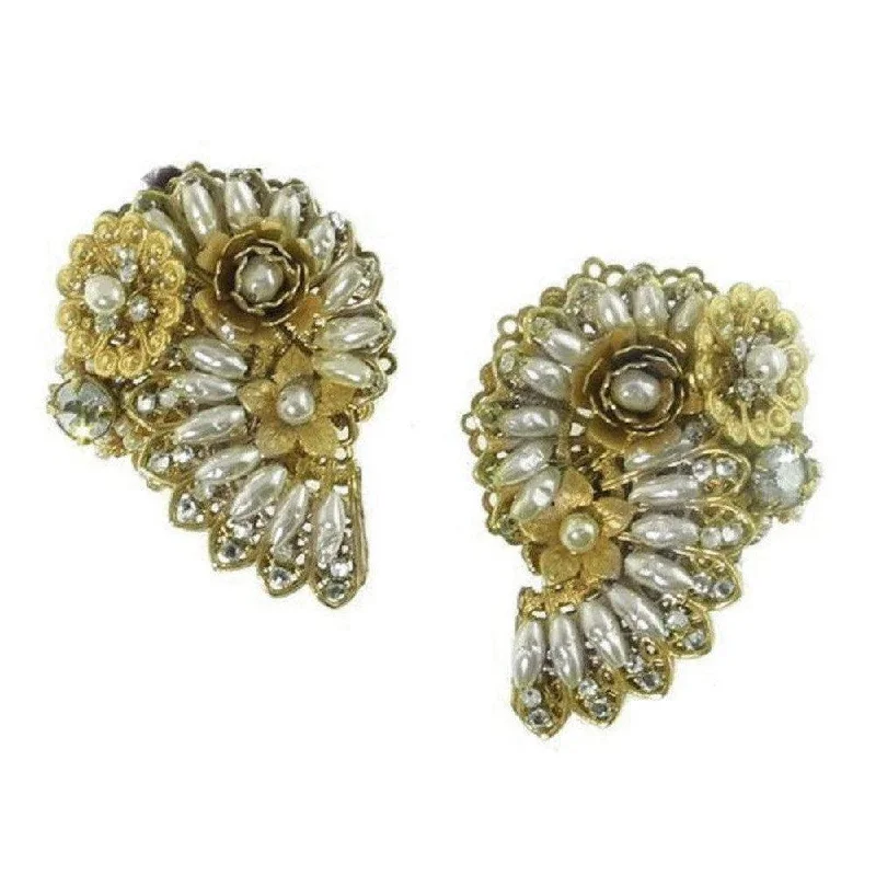 Shop Signature Jewelry Styles At Exclusive Prices Swirl Pearl Clip Earrings