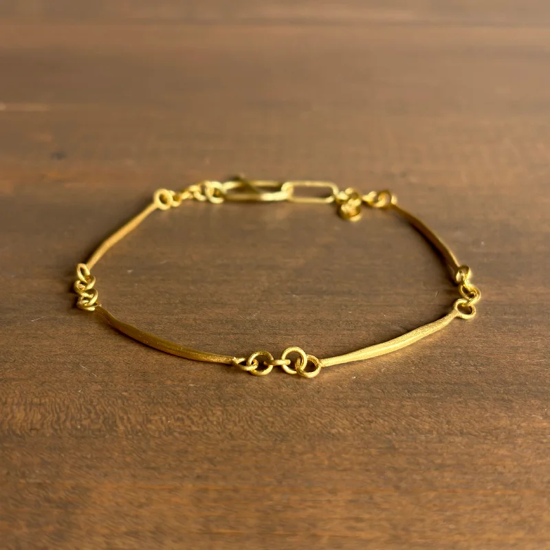Holiday Jewelry Sale – Perfect Gifts At Great Prices 22k Gold Twig Bracelet