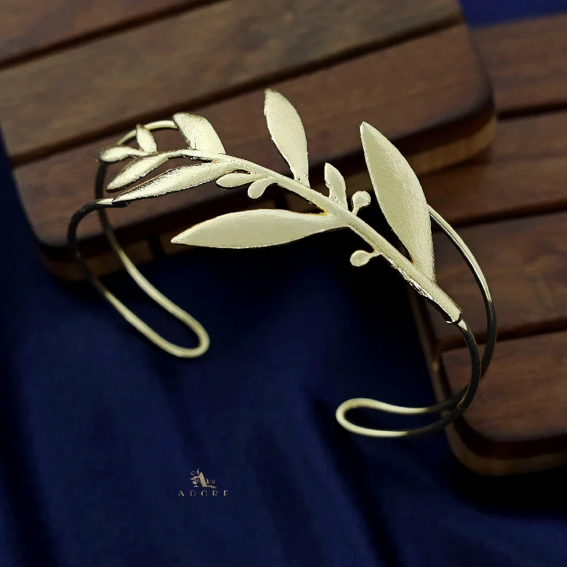 Your Dream Jewelry At Dream Prices – Shop Now Bairavi Golden Leaf Bangle