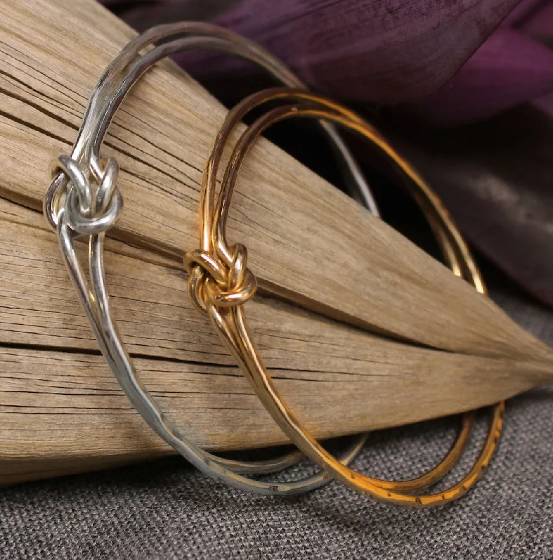 Elegant Necklaces And Bracelets At Limited-Time Offers Friendship Knot Bangles