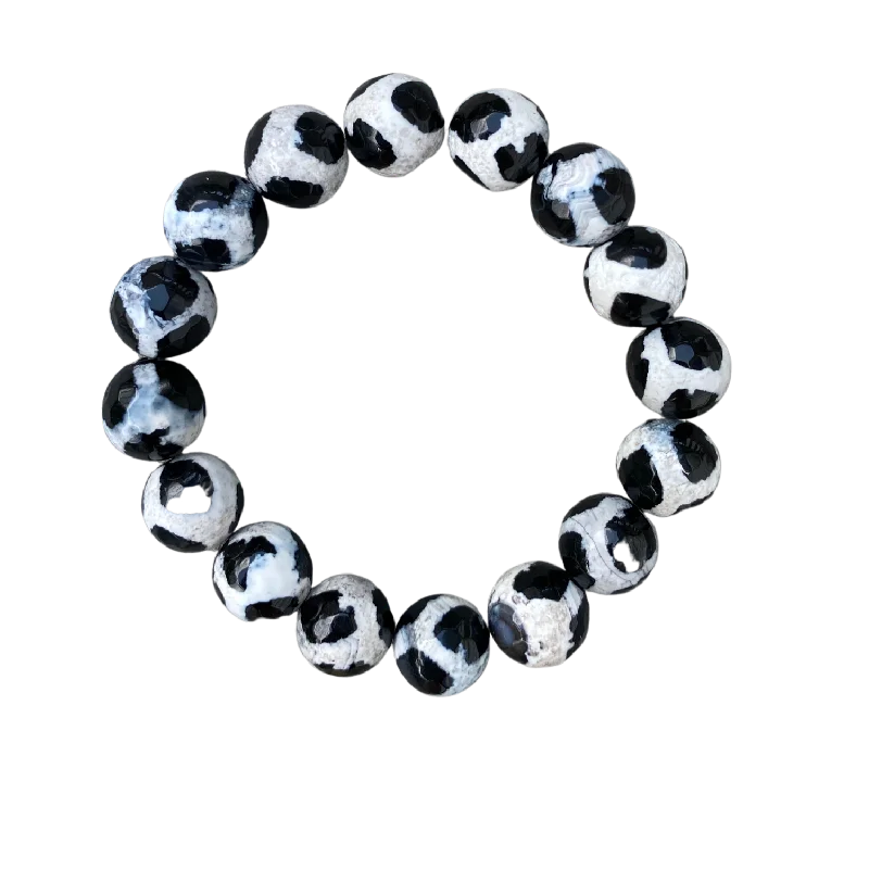 Giraffe Black and White Faceted Agate 12mm Bracelet