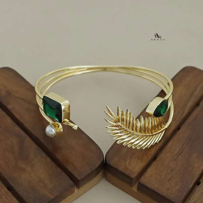 Exclusive Jewelry Discounts – Shop Now For Savings Golden Leaf Glossy Pearl Bangle