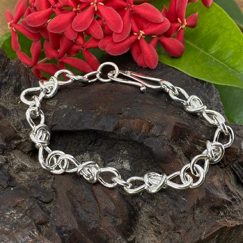 Grab Your Dream Jewelry At The Lowest Prices Love Knot Sterling Silver Heavy Handchain