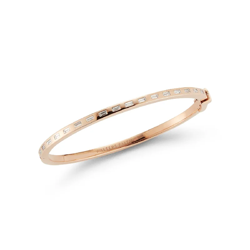 Premium Diamond Jewelry For Unforgettable Moments OTTOLINE 18K GOLD AND DIAMOND BAGUETTE HINGED BANGLE