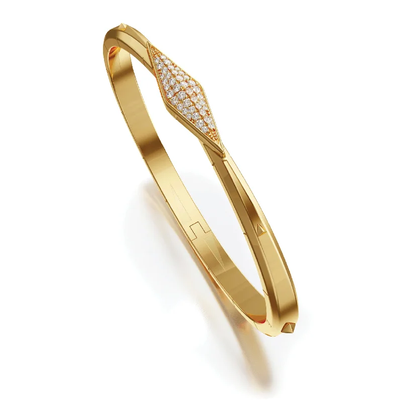 “Points North” 18K Yellow Gold Cuff with Pavé Diamond Clasp