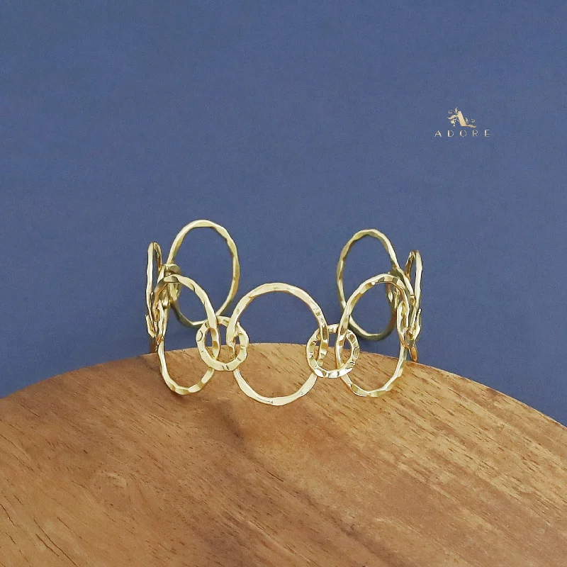 Luxury Jewelry Clearance – Shop Premium Styles Now Sasha Golden Bangle