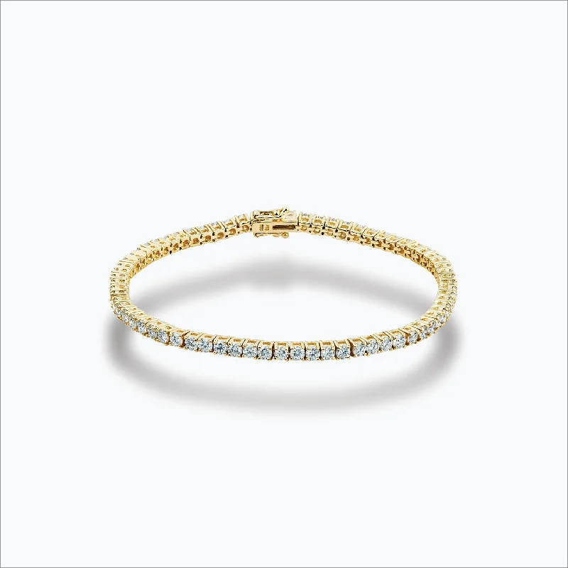 Seasonal Jewelry Sale – Upgrade Your Collection Tennis 18K Gold Bracelet w. Diamonds