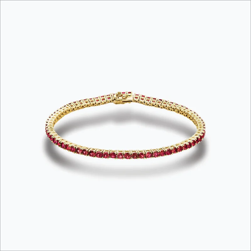 Romantic Heart-Shaped Jewelry For Special Gifts Tennis 18K Gold Bracelet w. Pink Sapphires