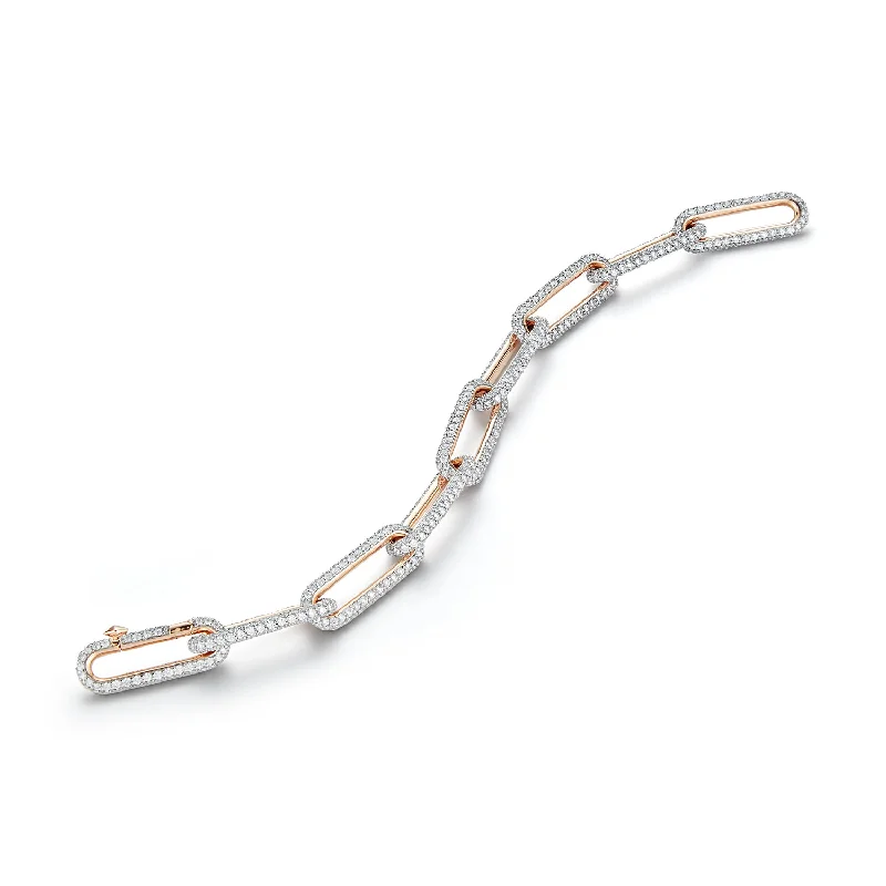 Get Your Favorite Jewelry At The Best Price SAXON 18K GOLD ALL DIAMOND ELONGATED CHAIN LINK BRACELET Get Your Favorite Jewelry At The Best Price SAXON 18K GOLD ALL DIAMOND ELONGATED CHAIN LINK BRACELET