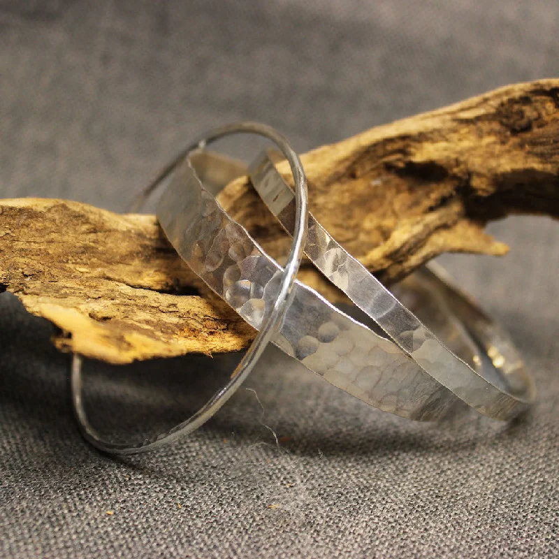 Exclusive Jewelry Sale – Grab Timeless Pieces Now Sterling Silver Simple Bangle