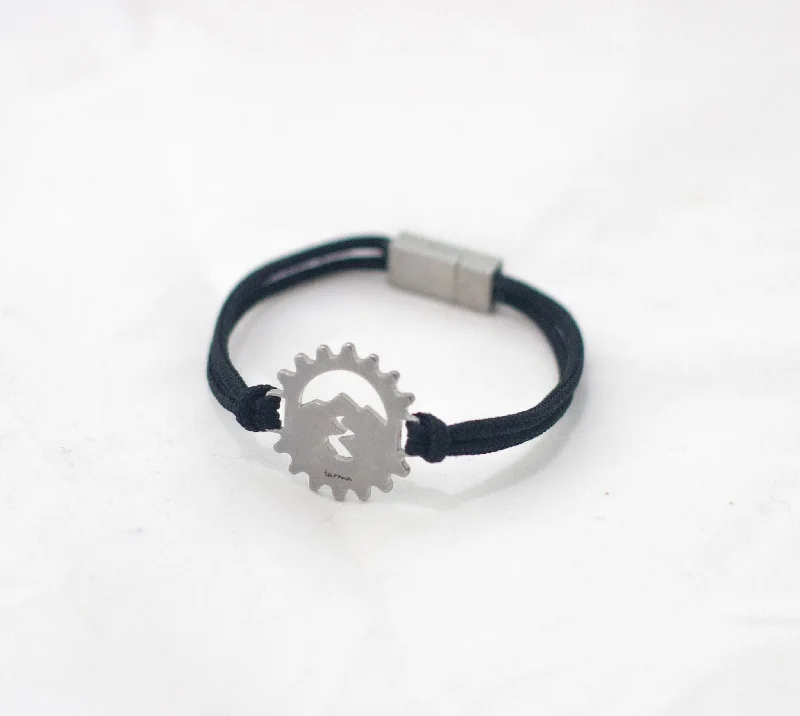 Handmade Pearl Jewelry For Timeless Elegance The COG Spirit Bracelet