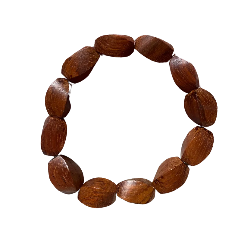 Elevate Your Jewelry Collection With Limited-Time Savings Tan Wood Twist Bracelet