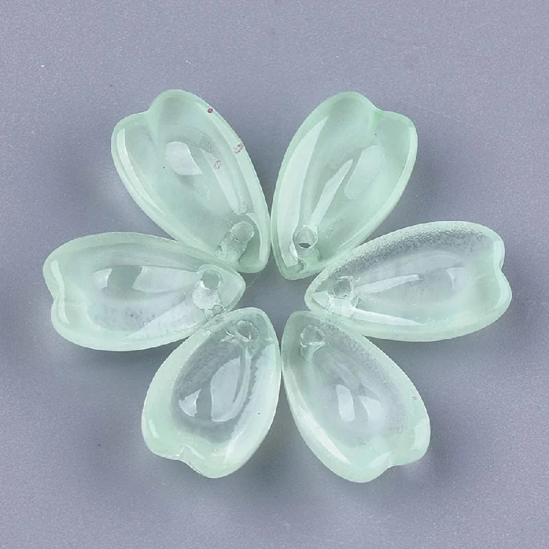 13x8x5.5mm, Transparent Heart Glass Charms Light Green