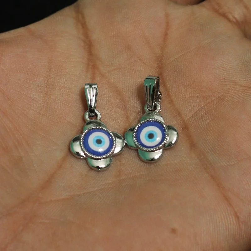 18mm Flower Evil Eye Pendant