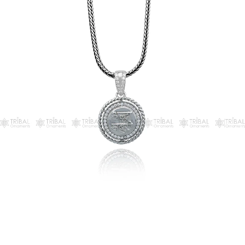 Best-Selling Jewelry Now Available At Special Deals 925 Sterling silver  Lord Sai baba (Shradha saburi )  pendant nsp955