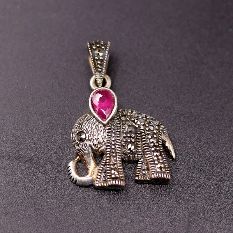 Flash Sale On Exquisite Jewelry – Don't Miss Out 925 sterling silver handmade gorgeous Elephant pendant awesome unisex daily use jewelry from Rajasthan India nsp40 nsp40