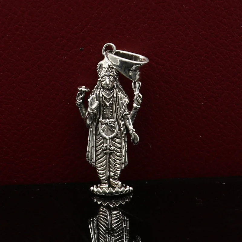 Seasonal Jewelry Deals – Elevate Your Style 925 sterling silver handmade Hindu idol God Vishnu pendant, amazing designer fabulous pendant unisex gifting jewelry from india ssp491