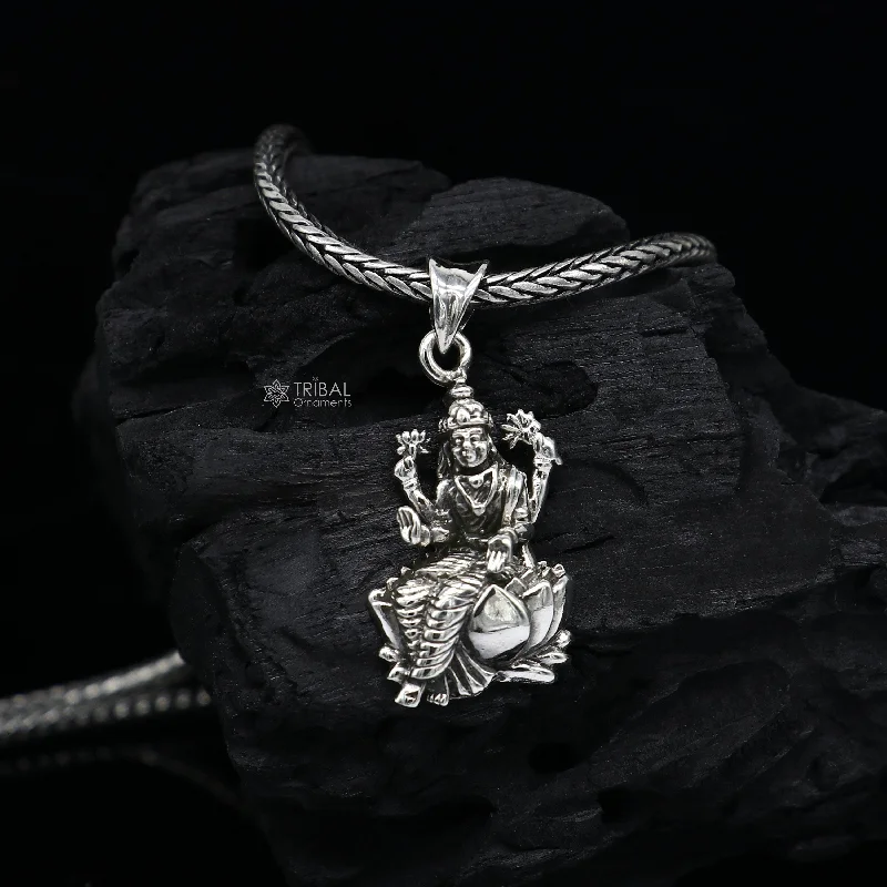 Grab Your Dream Jewelry At The Lowest Prices 925 Sterling silver handmade unique exclusive design goddess saraswati or sharda pendant best student jewelry nsp692