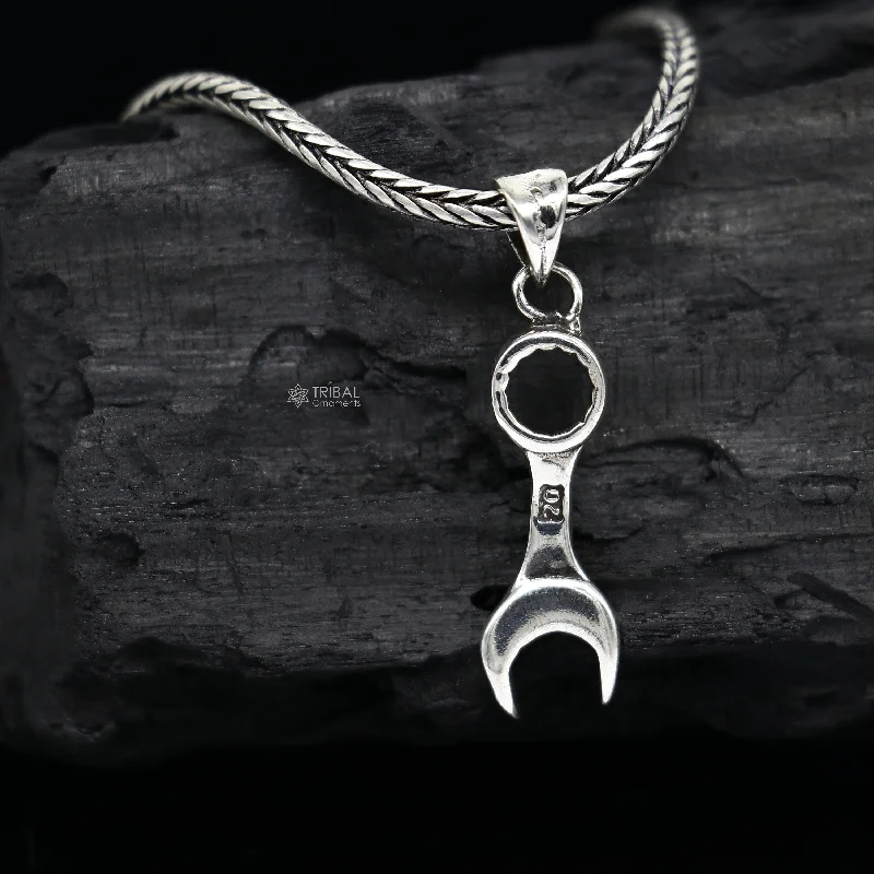 925 sterling silver unique design SPANNER pendant wheat chain necklace locket best gifting jewelry Nsp713