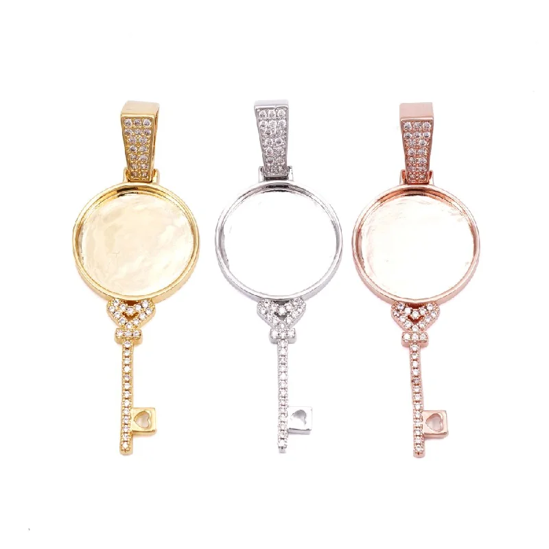 Limited-Time Offer On Premium Jewelry Collections Moissanite Key Photo Pendant 14K Gold