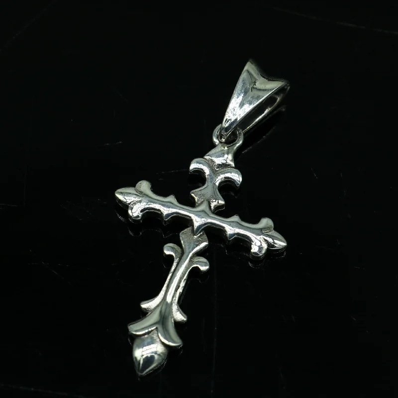 Luxury Jewelry Clearance – Shop Premium Styles Now Pure 925 sterling silver vintage Antique stylish cross Pendant, amazing design stunning pendant unisex gifting jewelry ssp557
