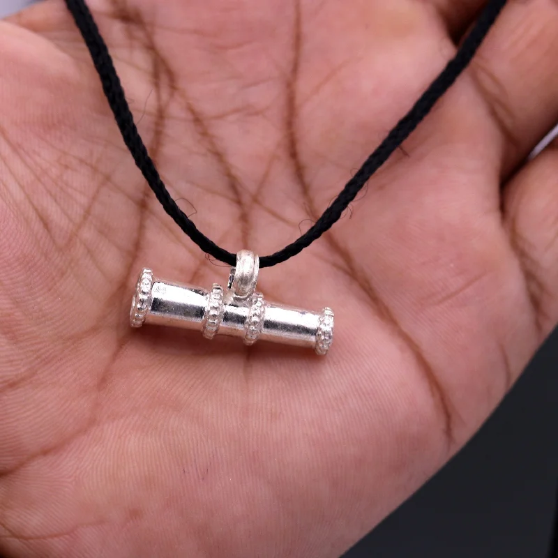 Timeless Jewelry Styles At Wallet-Friendly Prices Traditional design Sterling silver antique style unisex pendant jewelry from rajasthan india nsp120