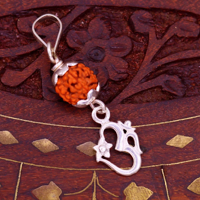 Elegant Jewelry Pieces At Unbelievable Prices vintage design Sterling silver Aum mantra pendant with Natural rudraksha beads excellent unisex gifting light weight jewelry nsp281