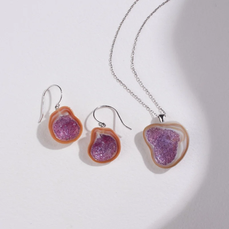 Grab Your Favorite Jewelry At The Lowest Prices Freshwater Souffle Pearl Geode Earrings and Pendant Set with Amethyst