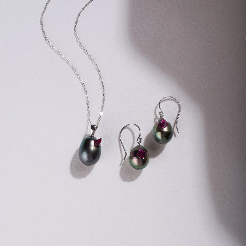 High-Quality Jewelry At A Fraction Of The Cost Point Collection Tahitian Drop Pearl Dangle Earrings and Pendant Set with Ruby