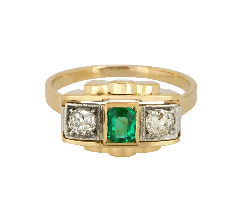 Chic And Stylish Jewelry At Exclusive Prices Women's Antique Estate 14K Yellow Gold 0.40ctw Diamond Emerald Cocktail Ring